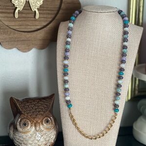 Elegant Beaded Necklace with Gold Accents